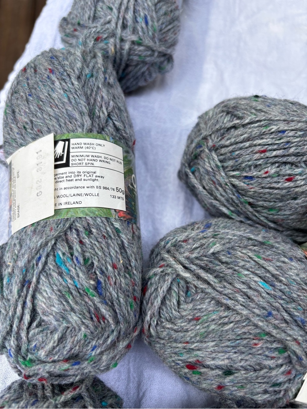 Tivoli Tweed DK Pure new wool Made in Ireland-Discountined Lot of 9 - Picture 8 of 8